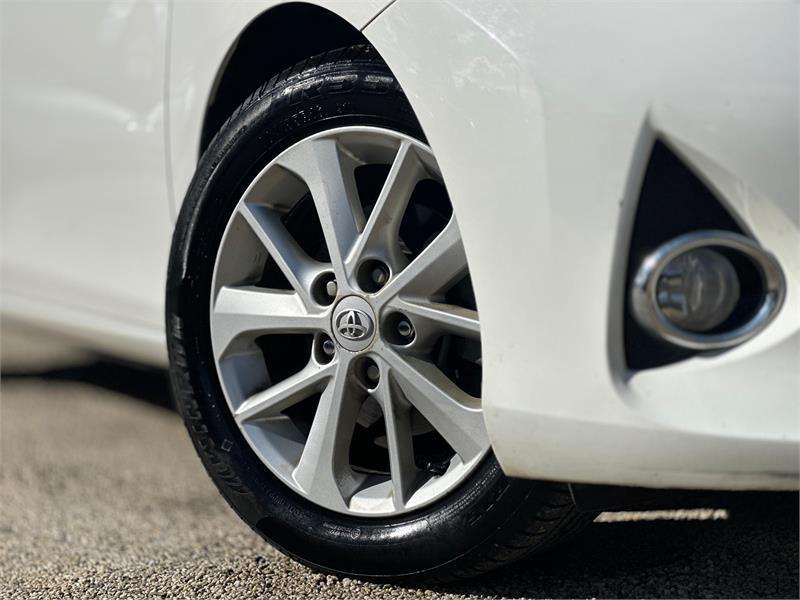 Toyota Corolla 2013 Ascent Sport