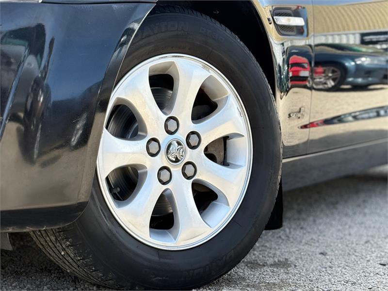 Holden Commodore 2012 Omega