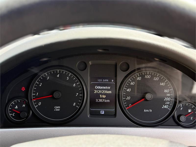 Holden Commodore 2012 Omega