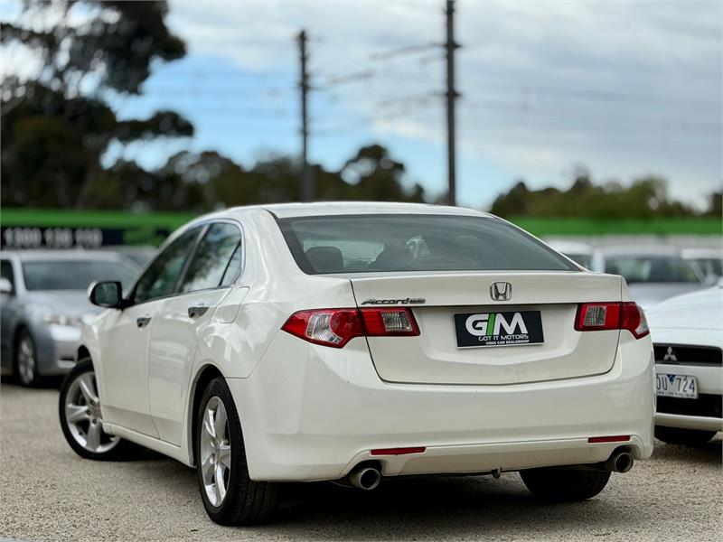 Honda Accord Euro 2010- CU MY10 Sedan