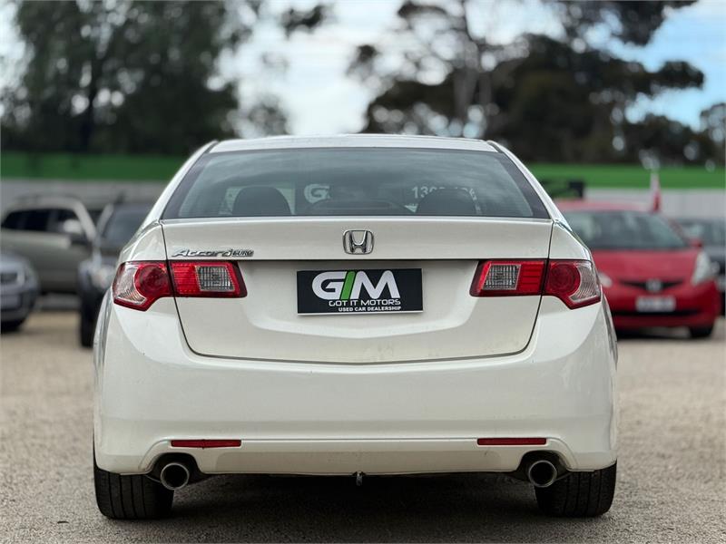 Honda Accord Euro 2010- CU MY10 Sedan