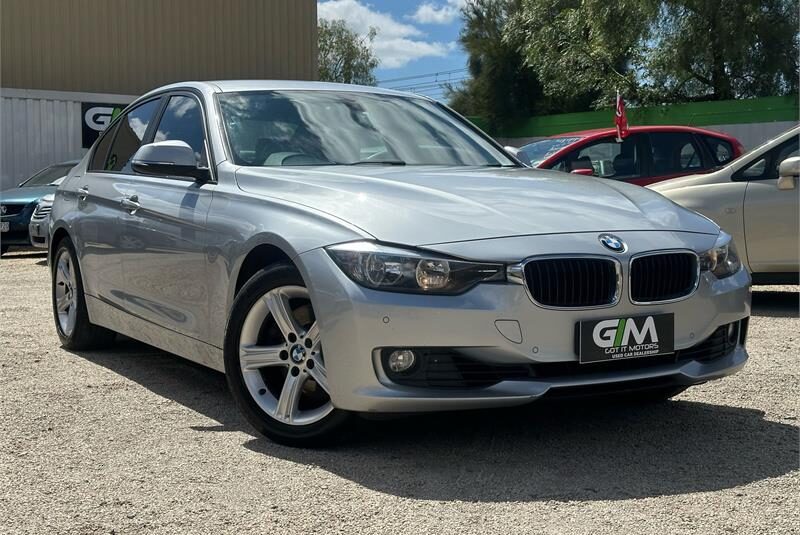 BMW 3 Series 2012  328i