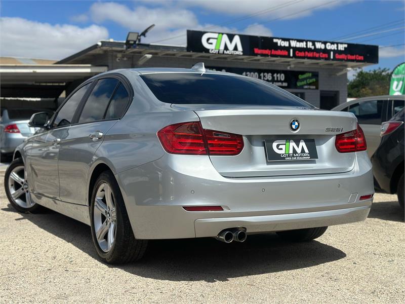 BMW 3 Series 2012  328i