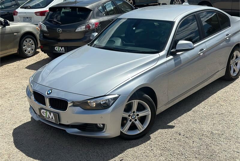 BMW 3 Series 2012  328i