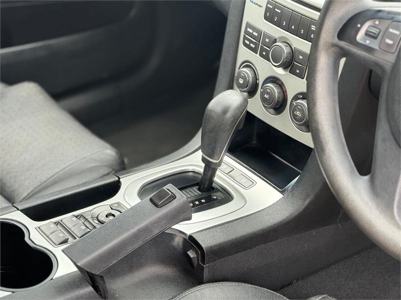 Holden Commodore 2007 VE Omega